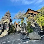 Villa Majegau 2 By Deasha